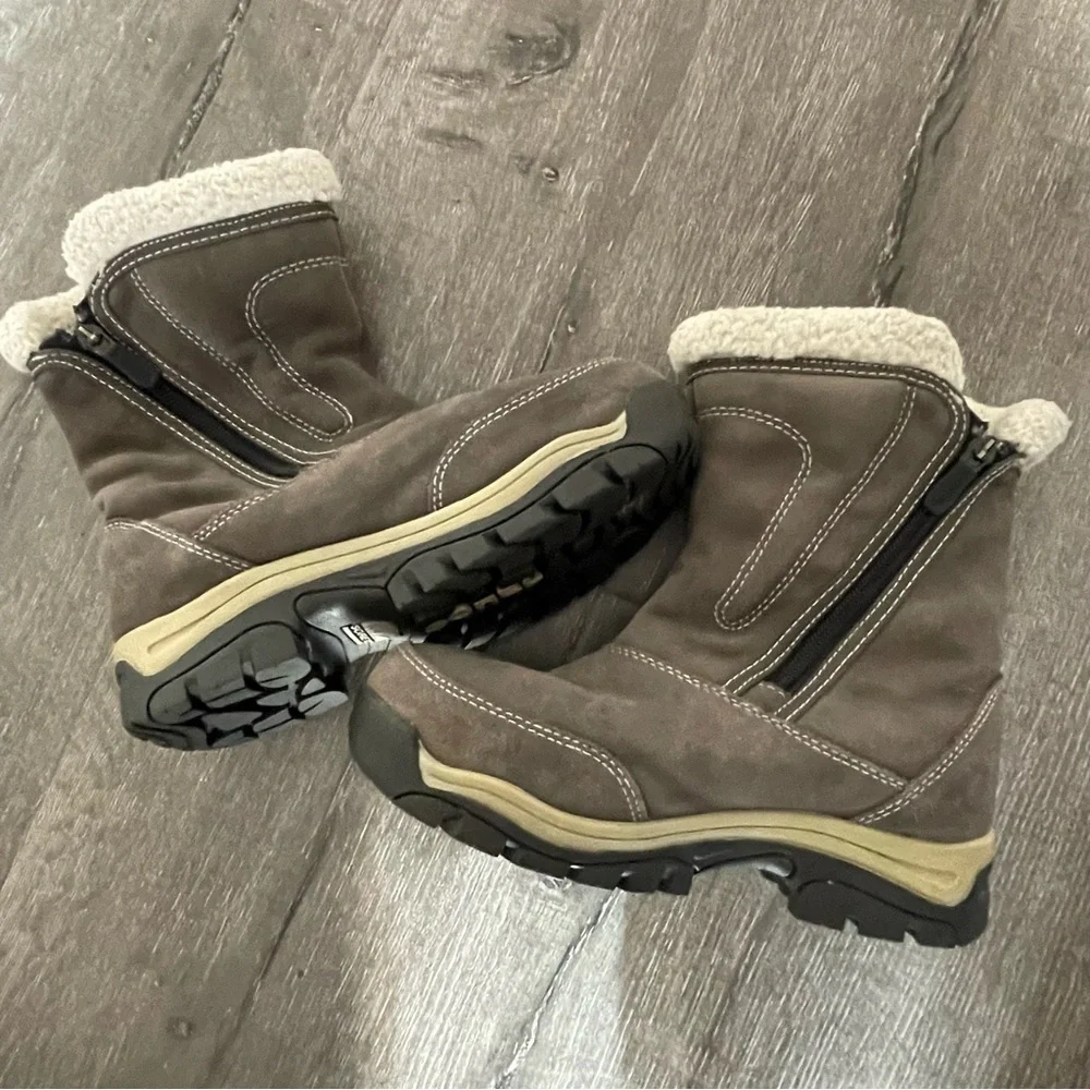 Sorel Grey Waterfall Suede Mid-Calf Zip Up Winter Boots
